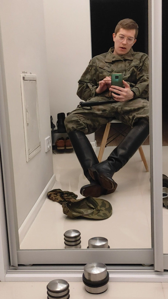 Gayfucker25: Voják si honí ve filmu Vojenskí důstojníci 2