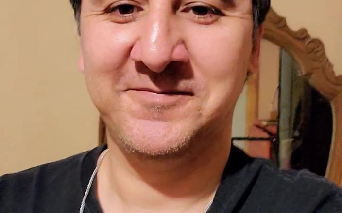 Dany boy: Zeer hete latina amateur krijgt een intense aftrekbeurt