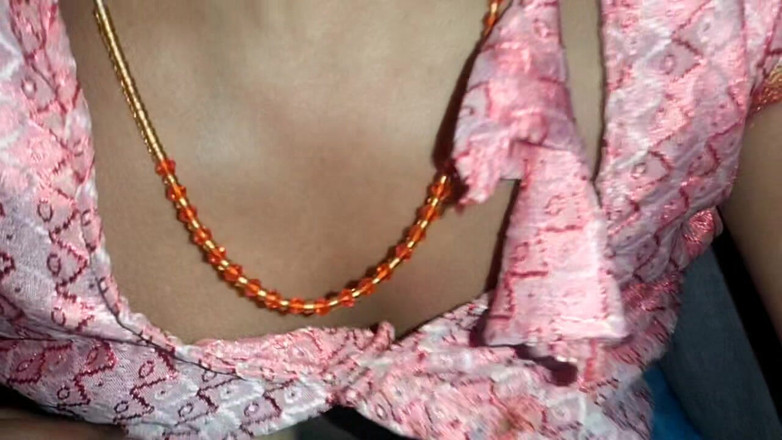 hotsimran70: हॉट सिमरन पति के साथ चूत में वीर्य के साथ चुदाई कर रही है