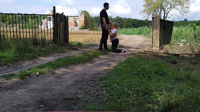 CharnElle: Risky blowjob near ruined factory