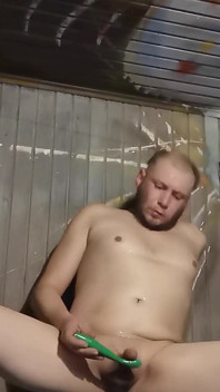 Розваги з іграшками