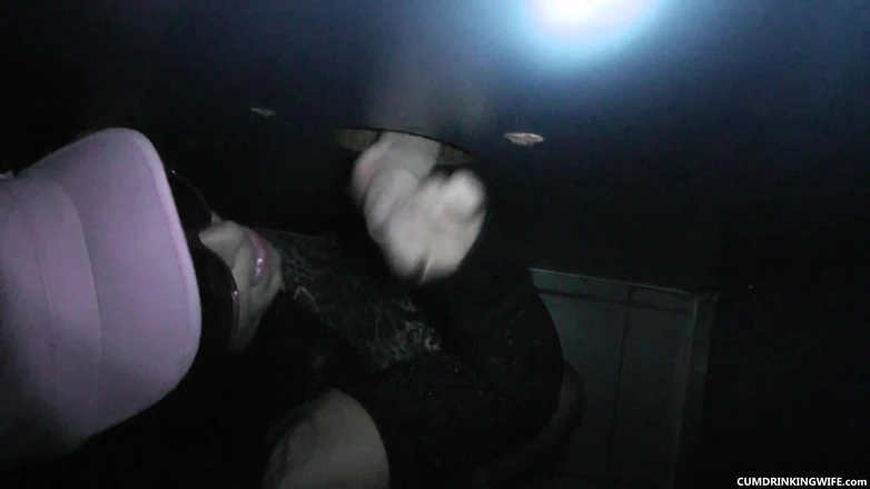 Cumdrinking Wife: Gloryhole Gangbang with Many Strangers