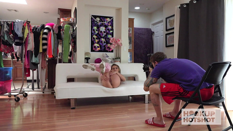 HookUp HotShot-BTS: Bts - 브라이언 고즐링의 인정사정 많은 섹스를 원하는 열렬한 페이지 오웬스!