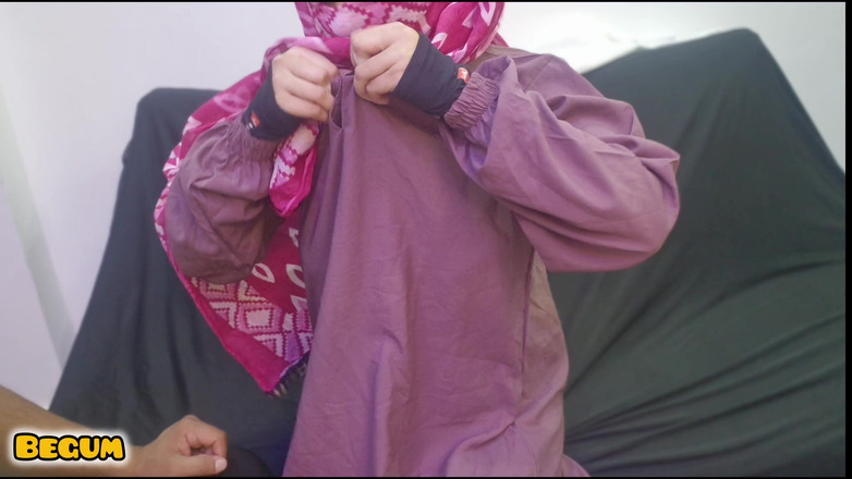 Rukshaar Begum: Doktersavontuur - Desi-moslimmeisje geneukt met dokter