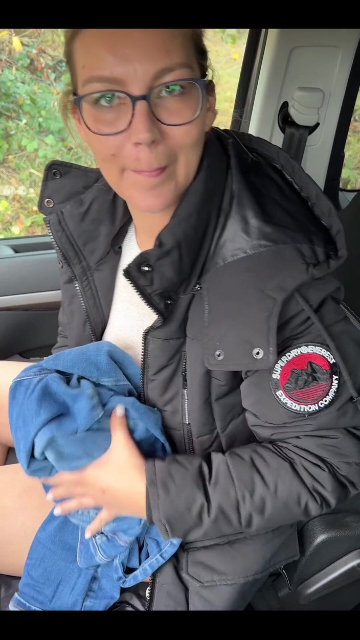 Daddys Luder: Je me suis masturbé dehors