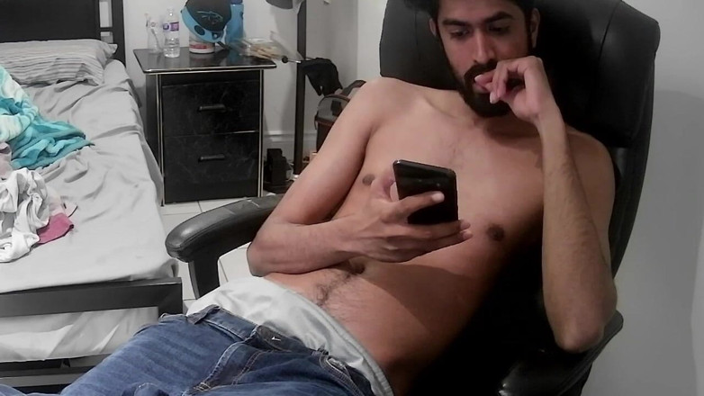 xwuvzyew: Spectacol cumasturbation pe cameră