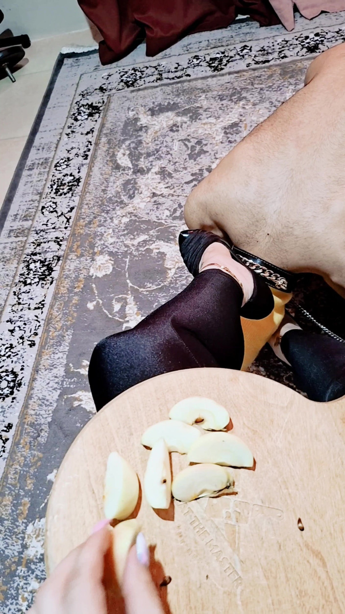 Miss lilith: BDSM Slave Feeding Under My Feet Spit on Food, Humiliation &...