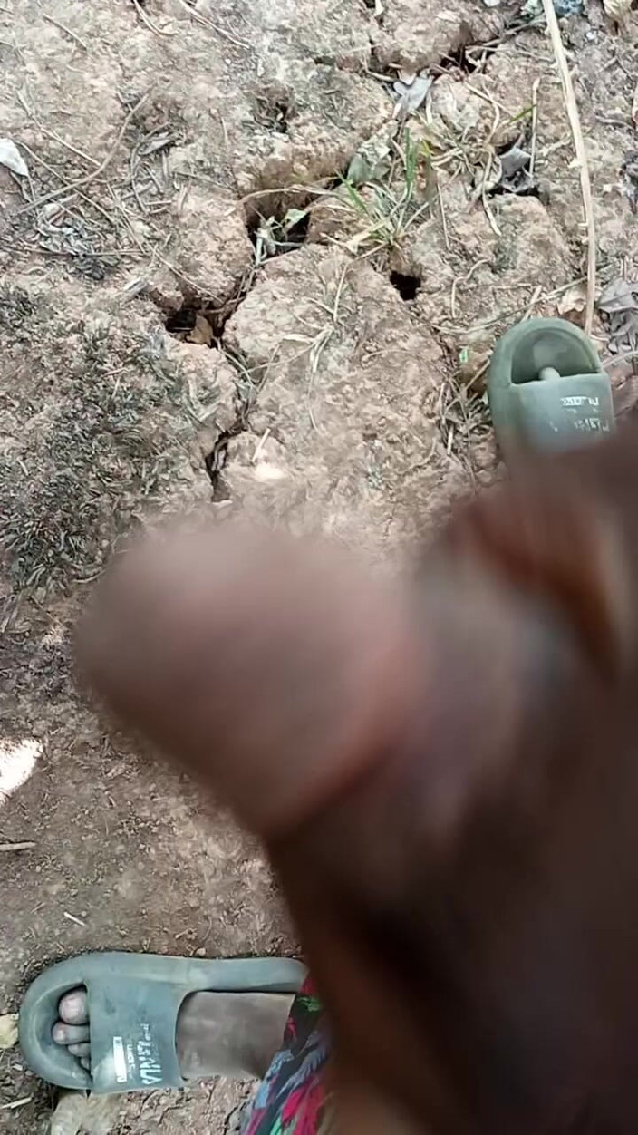 Kpekus arena: African Boy Masturbating Inside the Bush