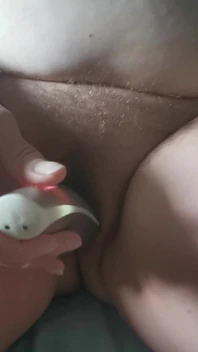 Big Muff Masturbating