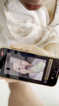 Cumtribute Bald Girl Cleanup Her Phone After