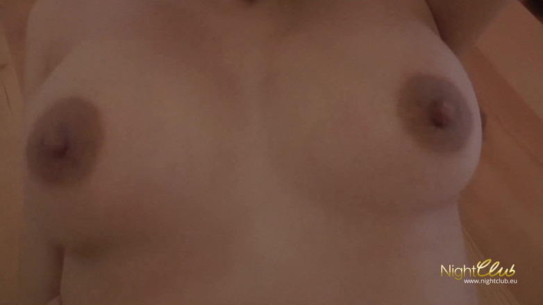 Under German Roofs: Alman sürtükler sürtükler gibi zevk almak için amında yarak istiyor #1