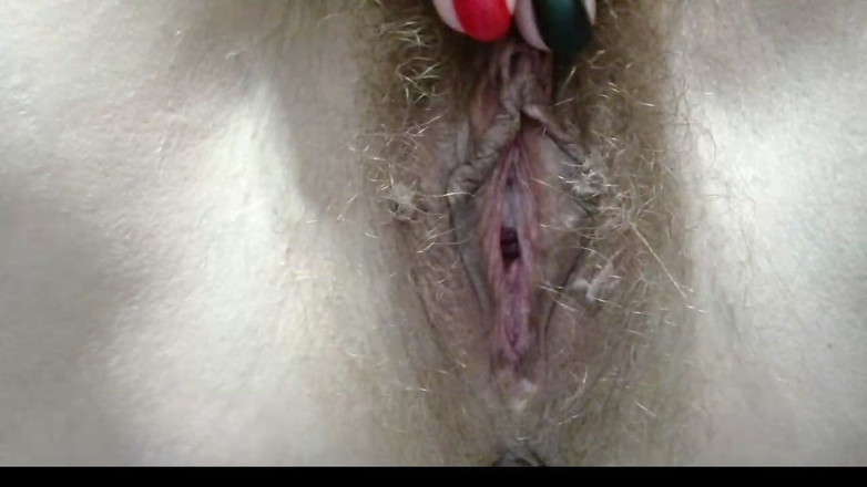 ANGELA_LADY: La tanga en su culo se ahogó y no la...