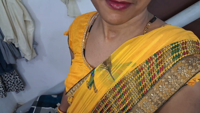xshika: Gorąca Desi Bhabhi ssanie do pulsowania spust w ustach