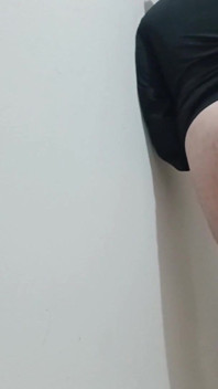 Můj nevlastní otec se mnou chce mít sex každý den v týdnu