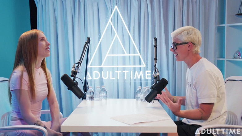 Adult Time Podcast: Clismă Madi Collins, Public Bjs, și iubitul D* ck | Podcast pentru...