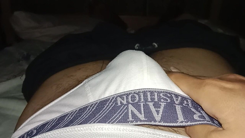 Piolo Alberto: Waking up My Cock to Stand up
