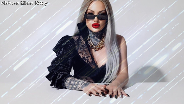 Goddess Misha Goldy: 愛してるようにその玉を痛めて