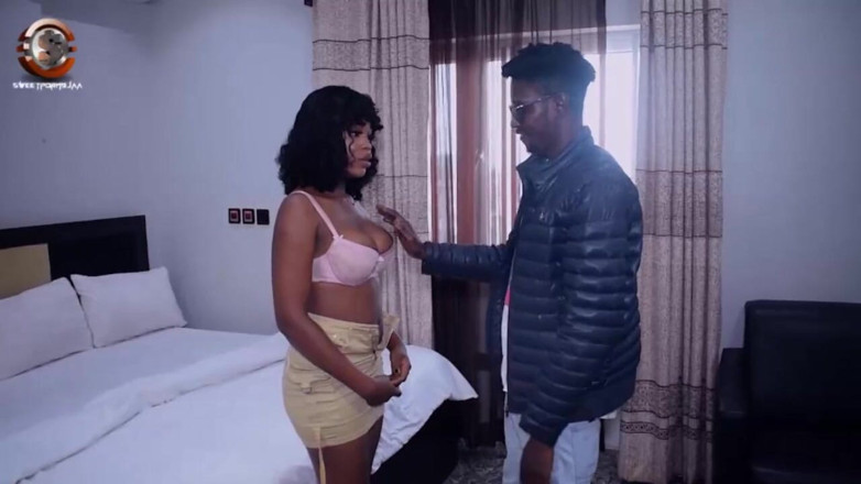 Tusweet9ja: Sexy Skylar fodida por um detetive para libertar seu homem