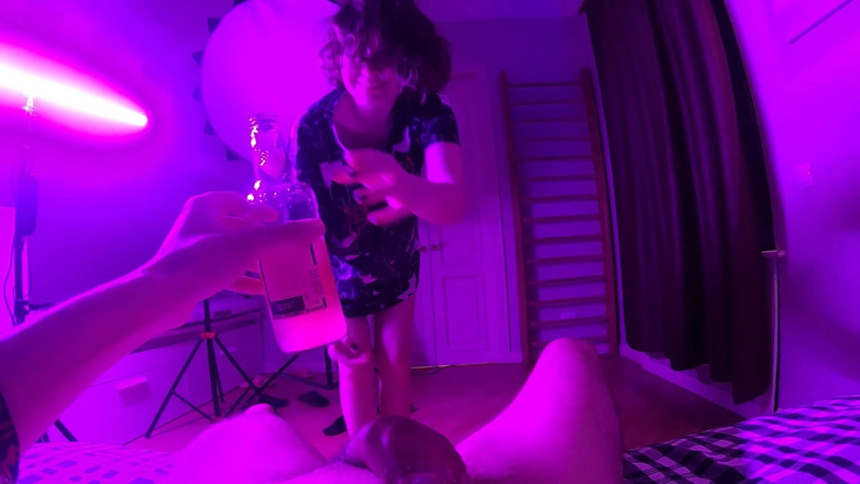 Darcy Dark: Atingere electrică