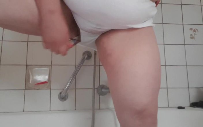 Dirty Jade: Beyaz külotlu çiş ve fışkırtma suyu