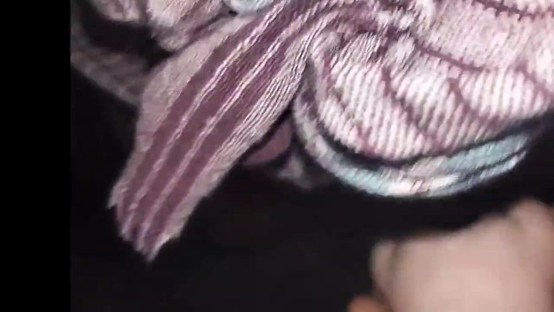 Desi Tits: 继父永远给我最好的生日礼物 第2部分
