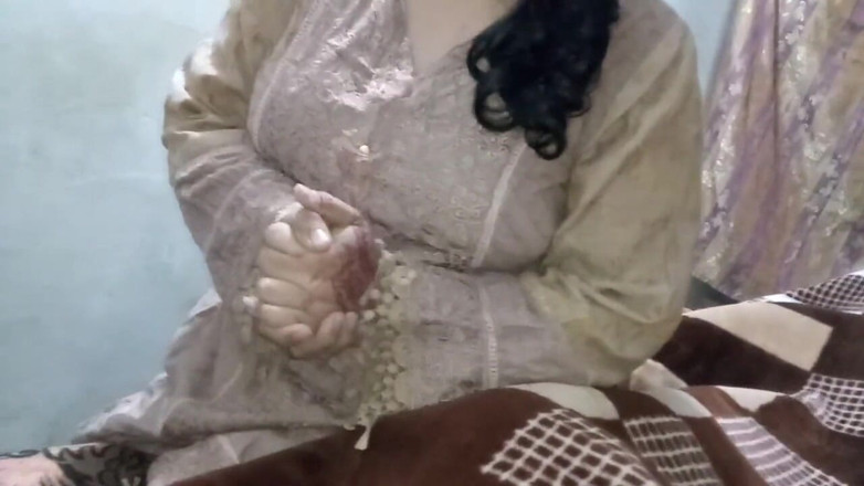 QueenbeautyQB: Stepmom Was Scared in Her Room so the Stepmom Went...