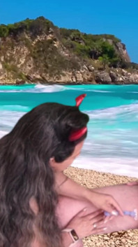 Sundám to všechno na pláži s Garabasem a Olprem