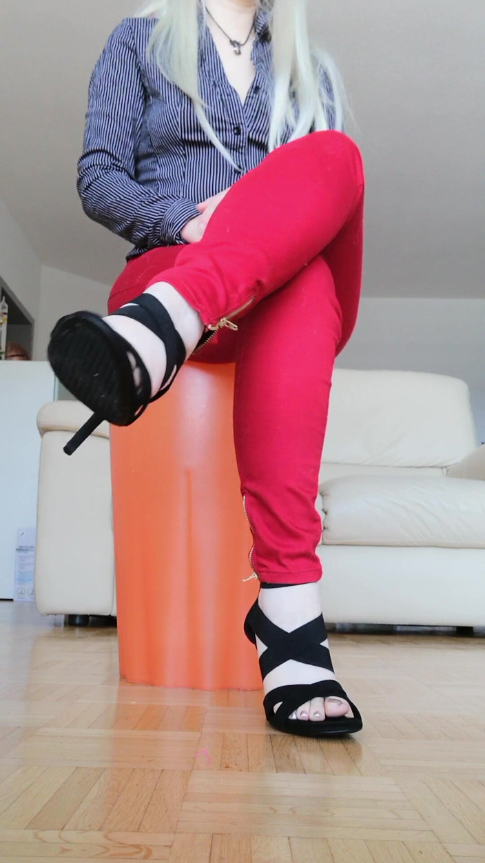 RavenBigAss: Raven Toe-tapping with Crossed Legs Red Jeans and High-heeled Sandals