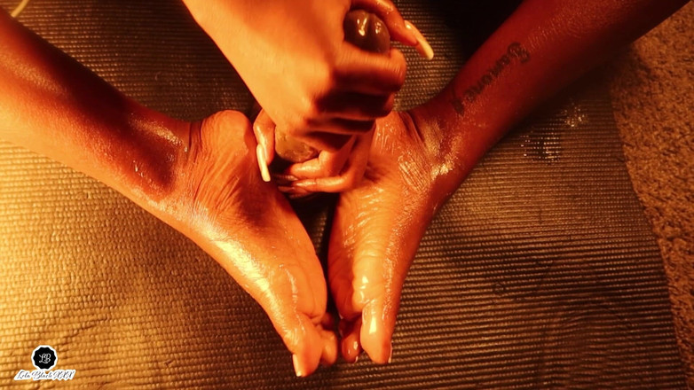 LOLA BLACK XXX: Lola Black XXX Murzynki Palce I Podeszwy