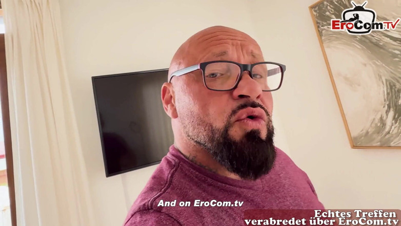 EroCom: Un Modèle De Gros Cul Fait Un Rendez-vous Blond Avec...