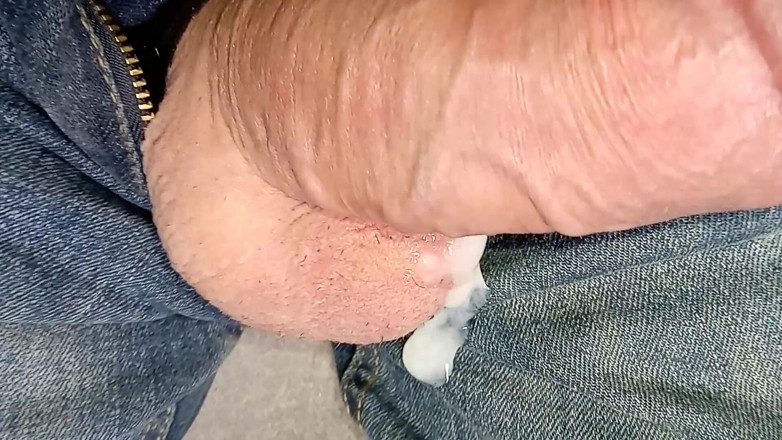 Rockardglans: Rockardglans squeezing cock until it cums