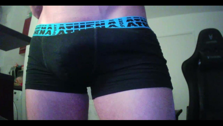 XfroskaX: 私の下着、それとも中身が気に入った?