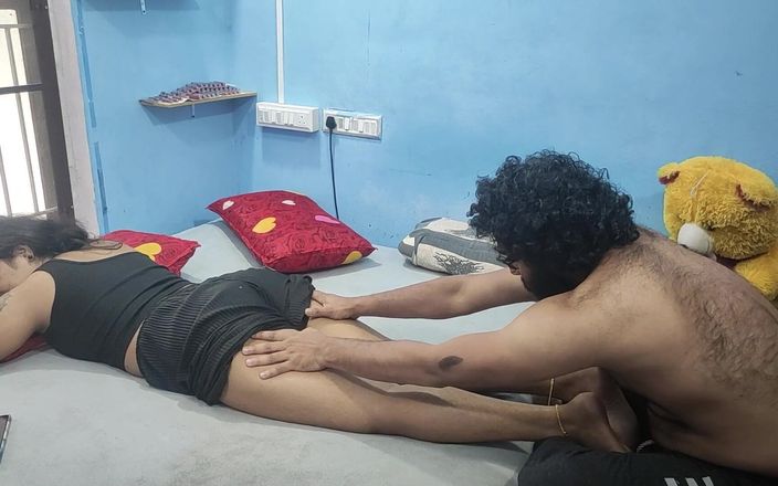 Vaigavarun Feet romance: 脚和腿部按摩