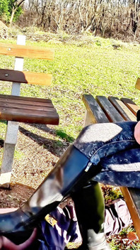 Laarsaanbidding in een park