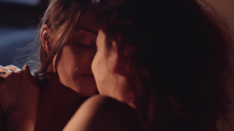 SweetheartVideo: De belofte van een vrouw scène 1 houdt haar dichtbij