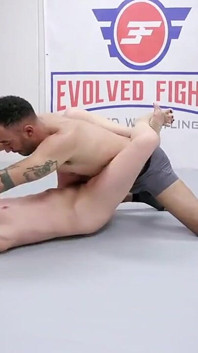 Riley Reyes versus Oliver Davis
