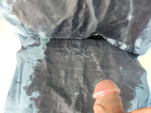 66 Pissing on Grey Satin Saree of Chachi (Satin and silky)