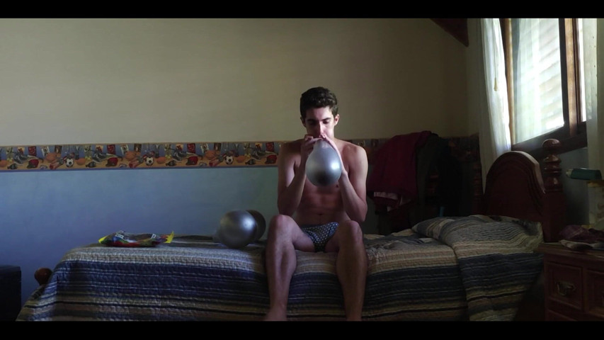 Making a Balloon Cluster (Floatie Boy)