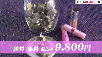 Japanese Cheats: Hottie kisses lover as she gets fucked from behind by...