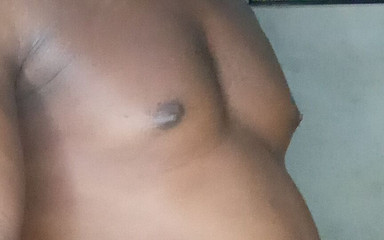 Ogoventure: Mačkání tlusté bradavky