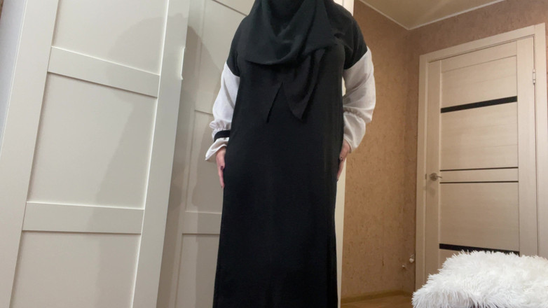 Lux Eva: Moroccan Girl Caresses Herself in Pantyhose