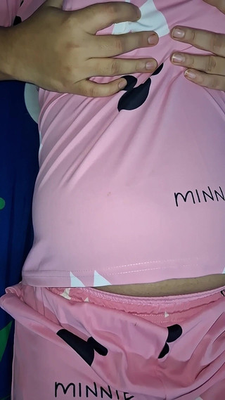 horneySonu: Sonu solo joacă și preluare perversă în telugu