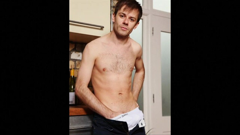 UK Naked Men: Jack hall e i suoi giocattoli