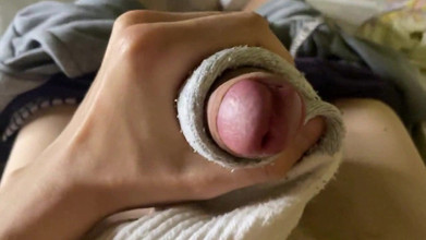 qaz11: handjob on cam-418