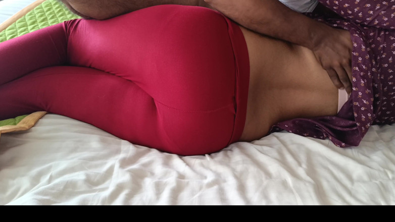 Pushpa porn: Gospodina din Chennai a împărțit patul cu managerul ei