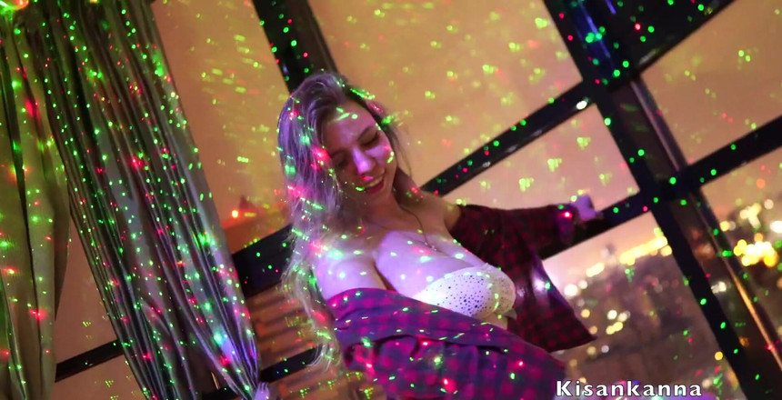 Kisankanna: Nové video! Doufám, že se vám bude líbit video bez vibrátoru....