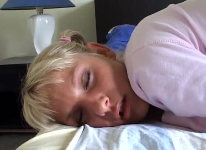Hard raw sex: Cute Blonde Gets Her Oiled Ass Fingered Slowly