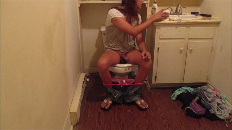 Sadee Rain: Tranny Sadee caught on bathroom cam making herself cum