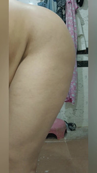 Priya Bhabi Hot Body Wash in Bathroom