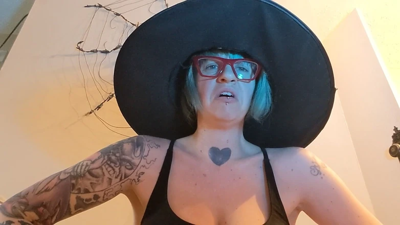 Geeky Femdom: Čarodějnice Jessica Sph